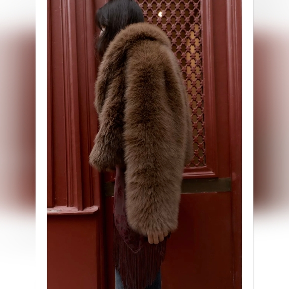 Zara FAUX FUR SHORT COAT - Picture 7 of 7